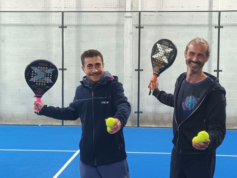 Mark (Spaans) en Boudewijn (Nederlands).
Samen al meer dan een halve eeuw bezig in de sport wereld. Van athleet tot trainer en coach.
Op zowel nationaal als internationaal niveau!