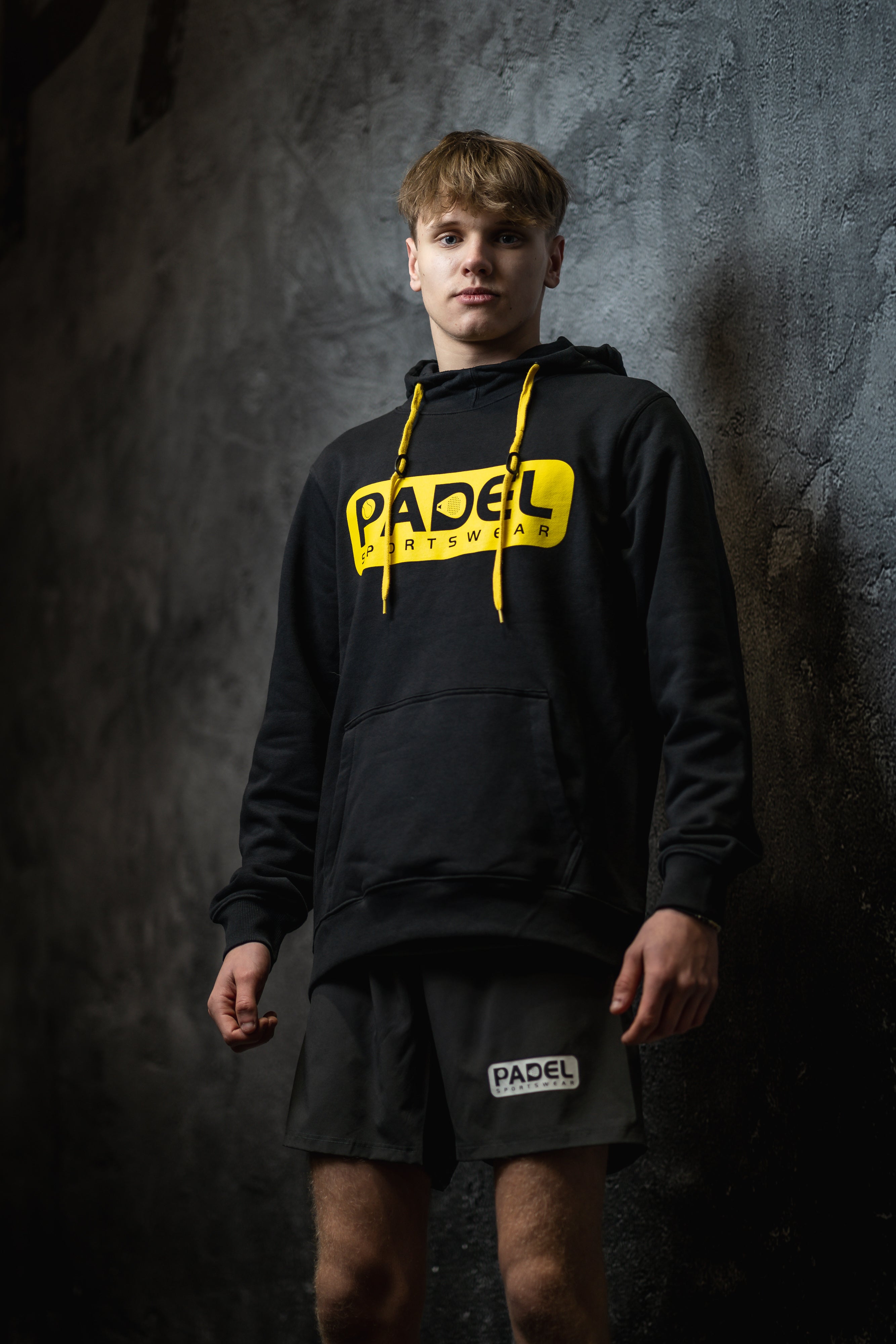 Padel Hoodie [zwart / geel] "Padel Sportswear"